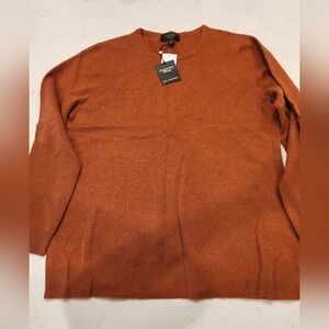 Cashmere scoop neck sweater, bronze pecan color, size XL